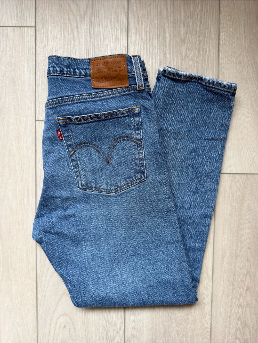 Levi’s Premium Wedgie High Rise Jeans W29 Medium Blue Wash